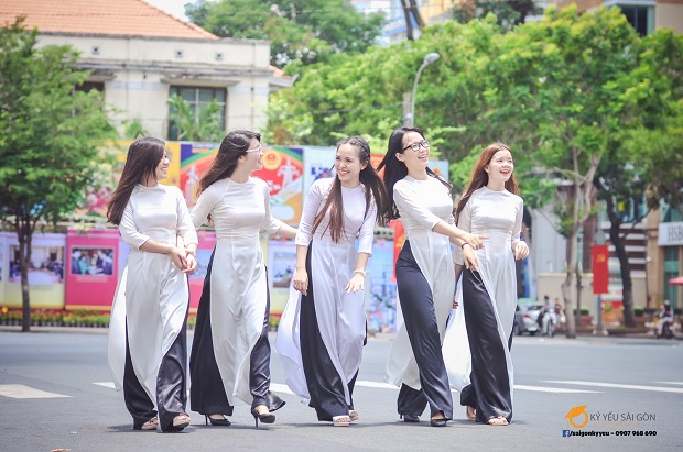 Cùng nhắn gửi yêu thương tại Cuộc thi ảnh Online “13WIN13 IN MY HEART”